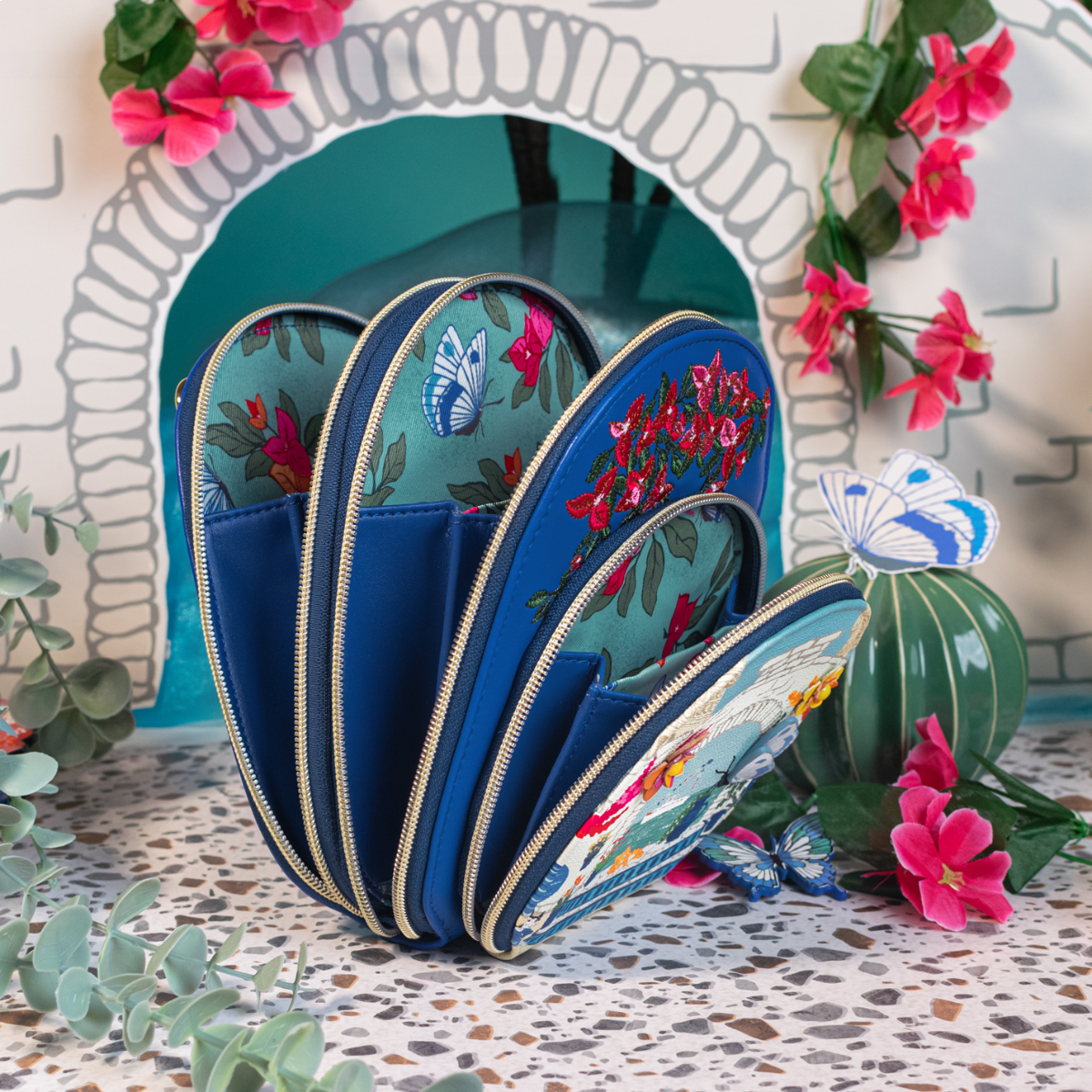 Gardens of the world Greece Gia Bag