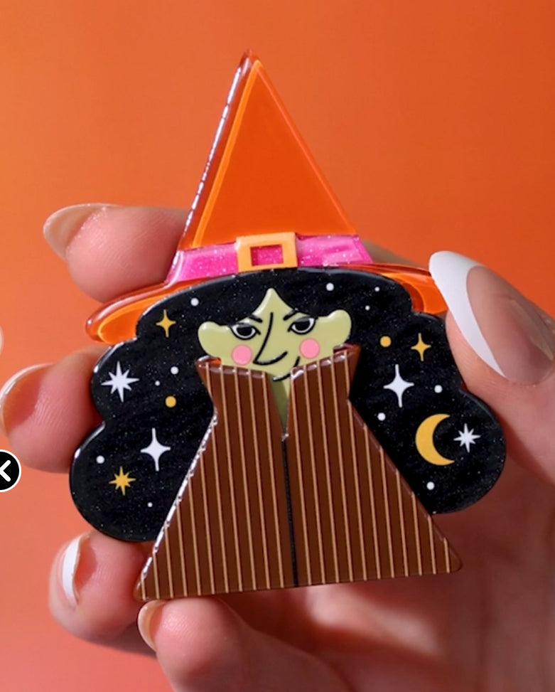 Master Spellcaster Brooch