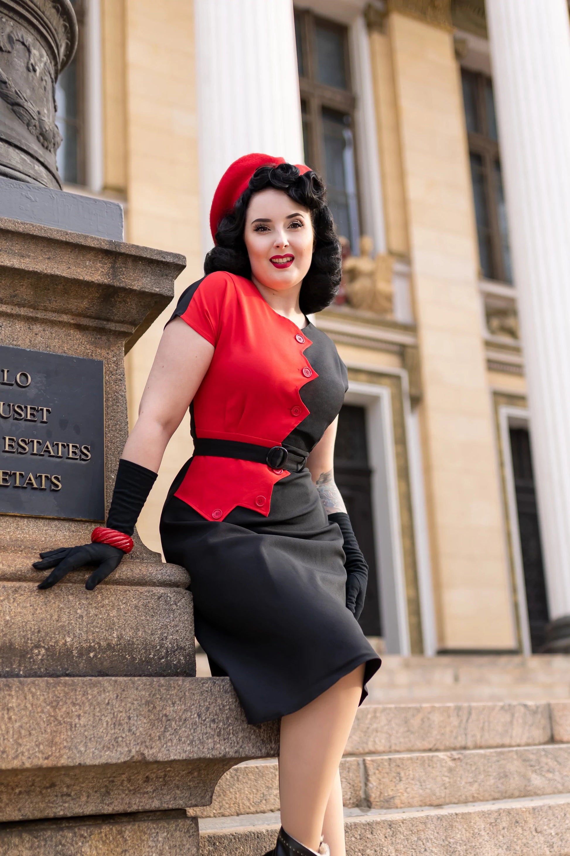 red and black colour block dress 1940s Sawtooth Color Block Dress